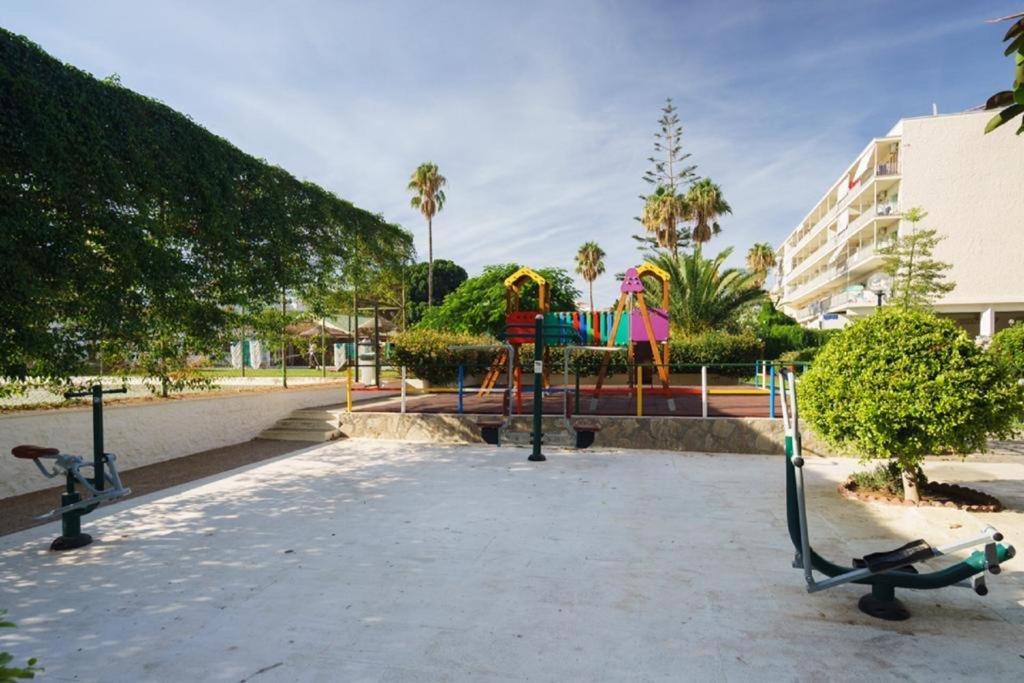 Apartment Armenka Carihuela Park Torremolinos Ngoại thất bức ảnh