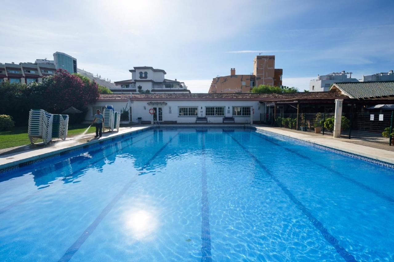 Apartment Armenka Carihuela Park Torremolinos Ngoại thất bức ảnh